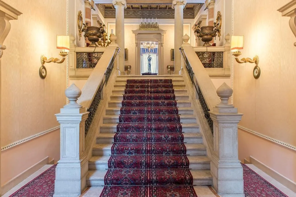 Hotel Duchessa Isabella Collection By Gsa Hotels Ferrara 5*,  Italia