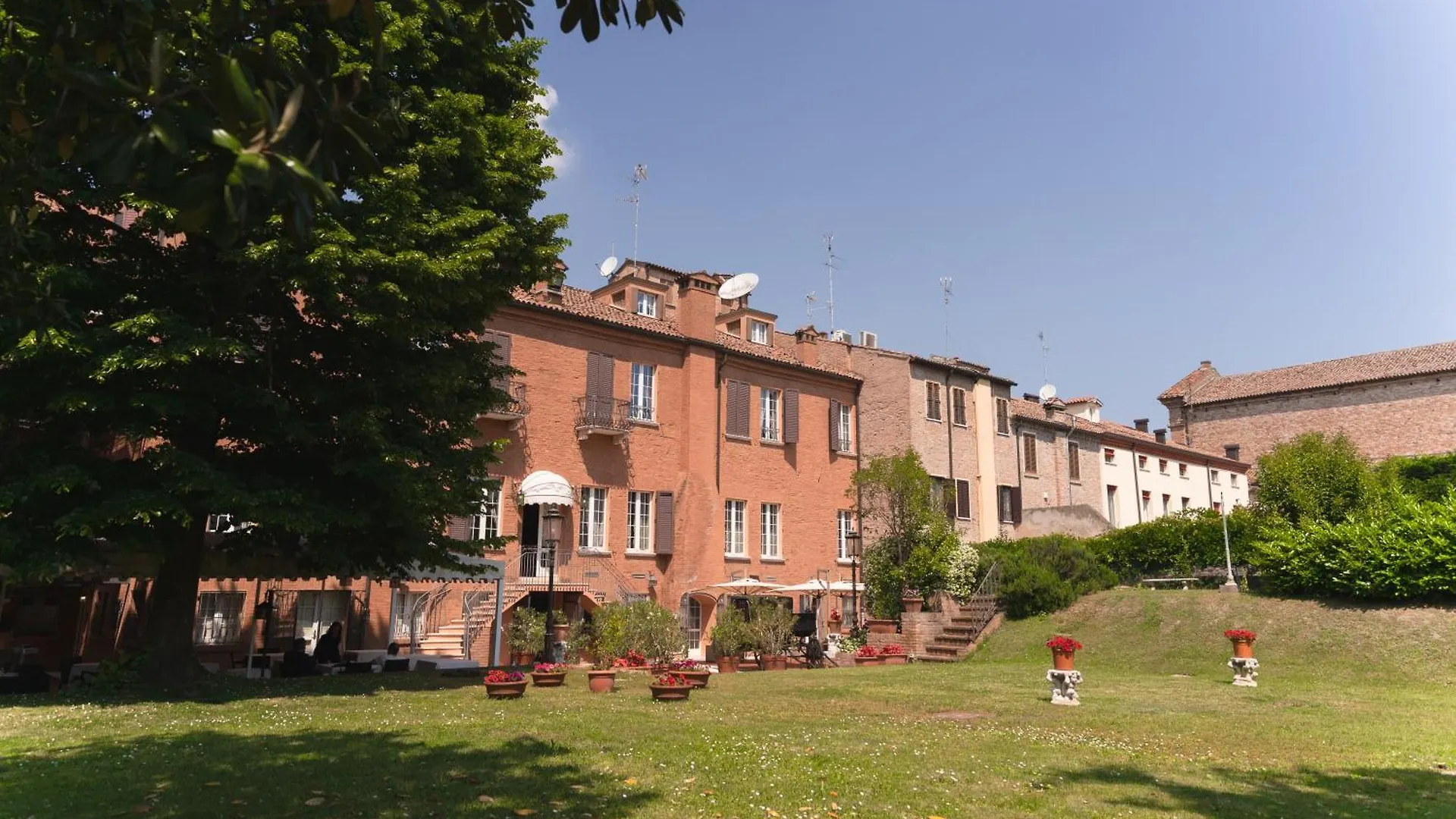 Hotel & Spa Duchessa Isabella Collection By Gsa Hotels Ferrara Italy
